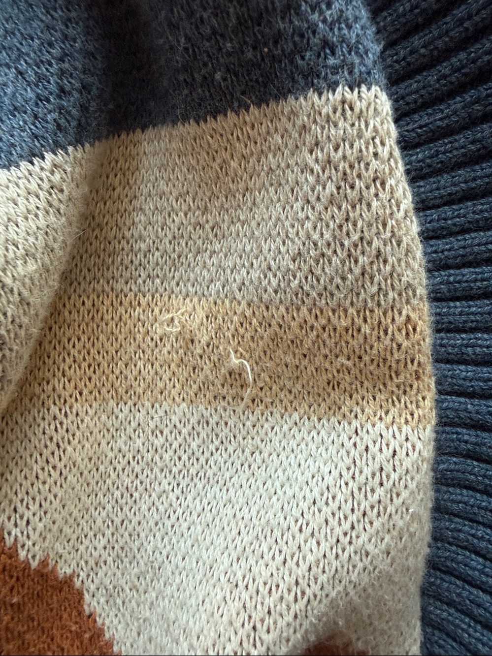 Pendleton Scenic Jacquard Shawl-Collar Cardigan in Blue, Rust, Cream, Burgundy - Picture 8 of 10